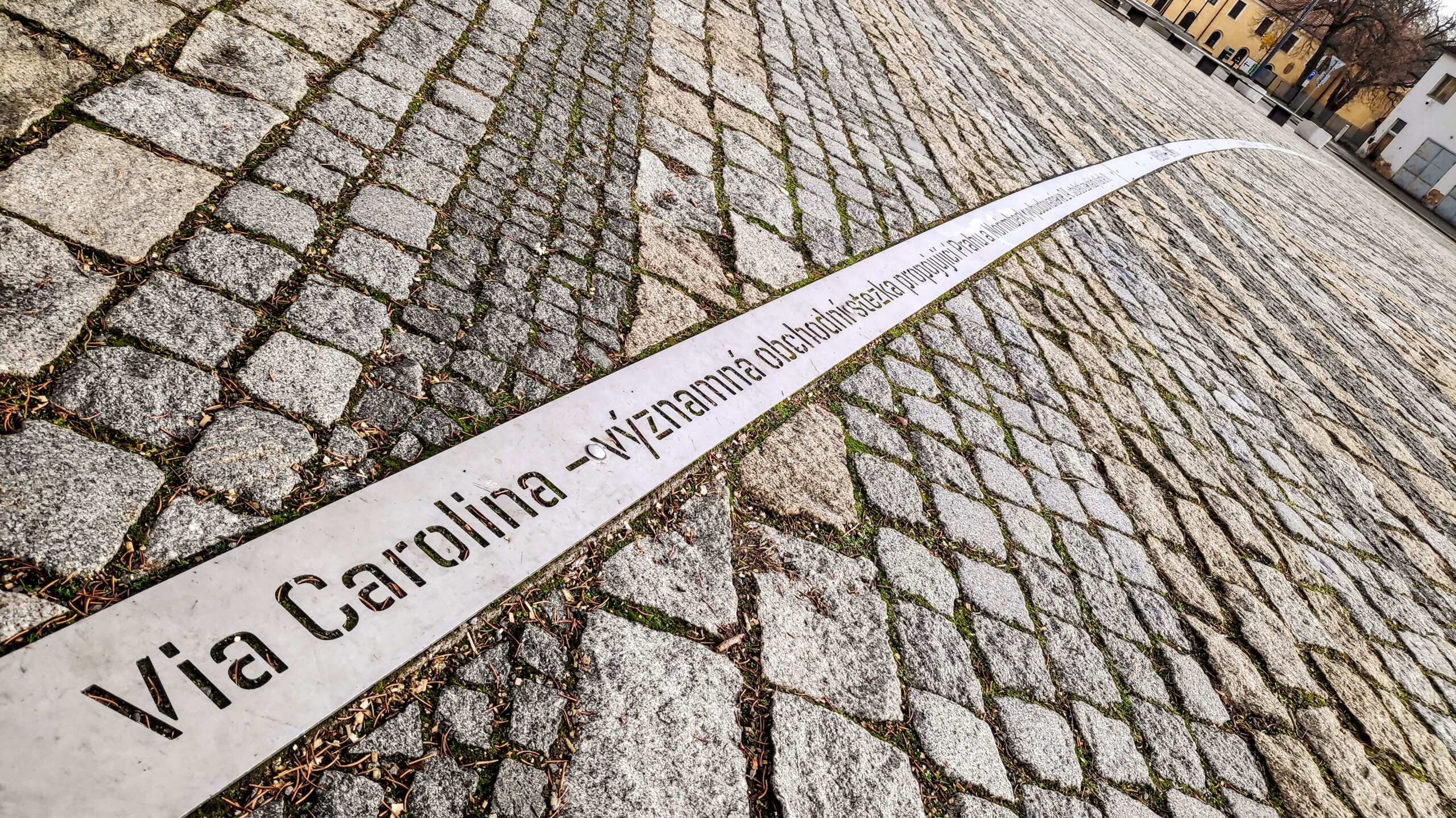 Als Goldene Straße wird eine Landverbindung zwischen Nürnberg und Prag bezeichnet.